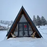 Frame Chalet